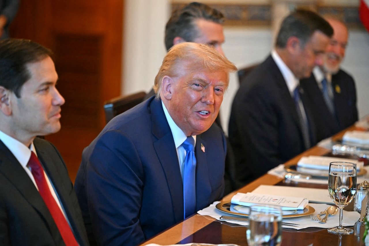 Trump Lowers Cambodia Tariffs to 36 Percent Trump Lowers Cambodia Tariffs to 36 Percent