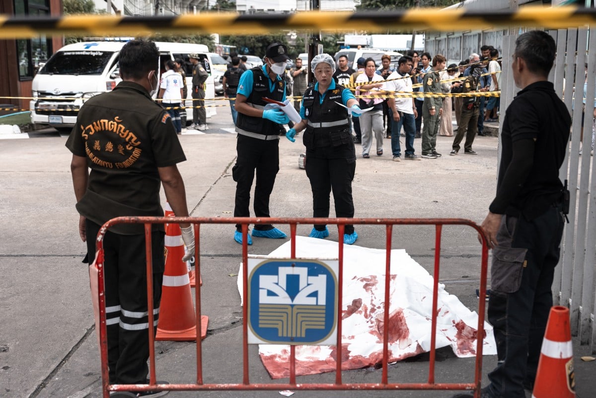 Gunman Kills Five in 'Mass Shooting' in Thai Capital: Police Gunman Kills Five in 'Mass Shooting' in Thai Capital: Police