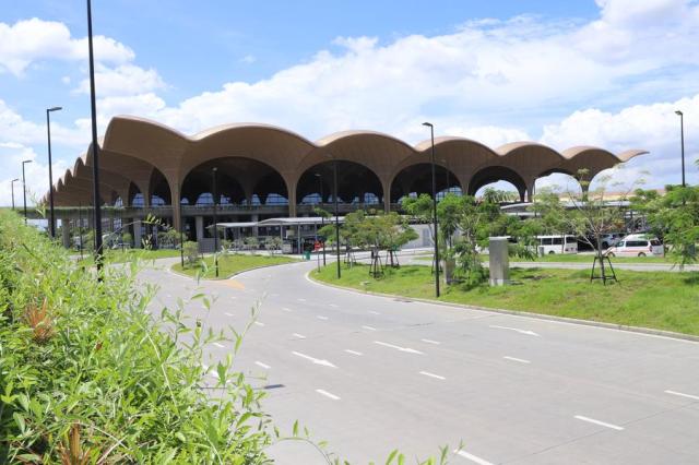 Cambodian Capital's New Airport Expected to Fuel Economic Transformation
